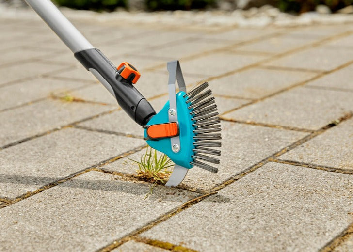 Gardena 3in1 Patio Weeder Cleaner Tool for Weeds Moss with Combi System
