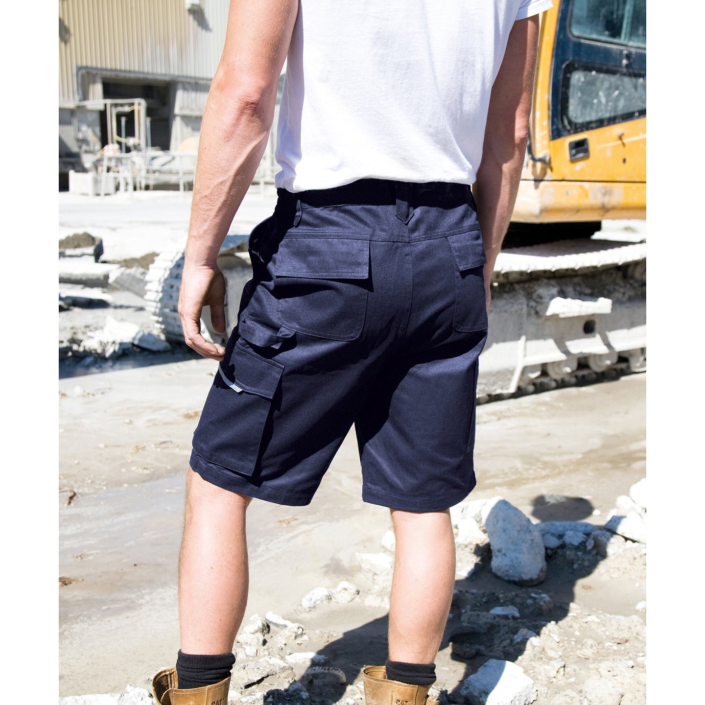 Result Workguard Action Cargo Shorts with Expansion Waistband and Pockets