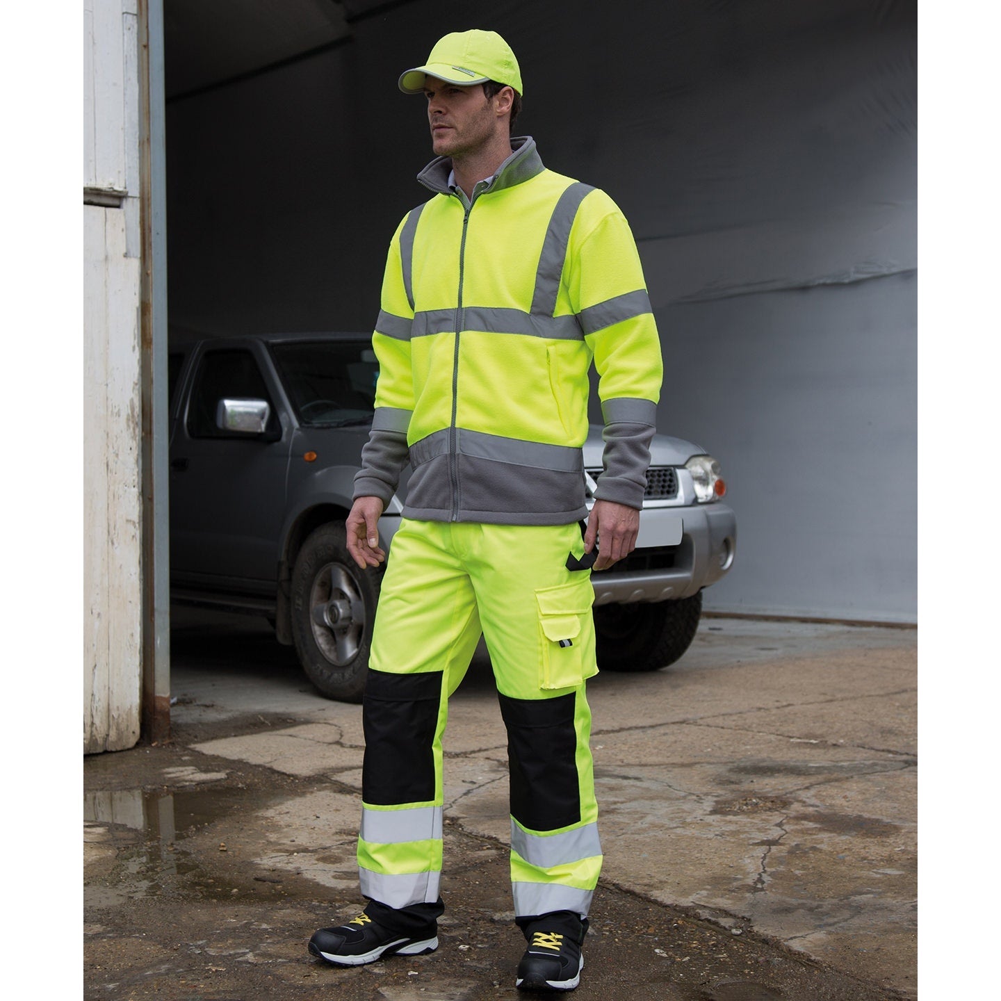 Result Safeguard Safety Cargo Trousers EN20471 Class 2 Hi-Vis Multiple Pockets