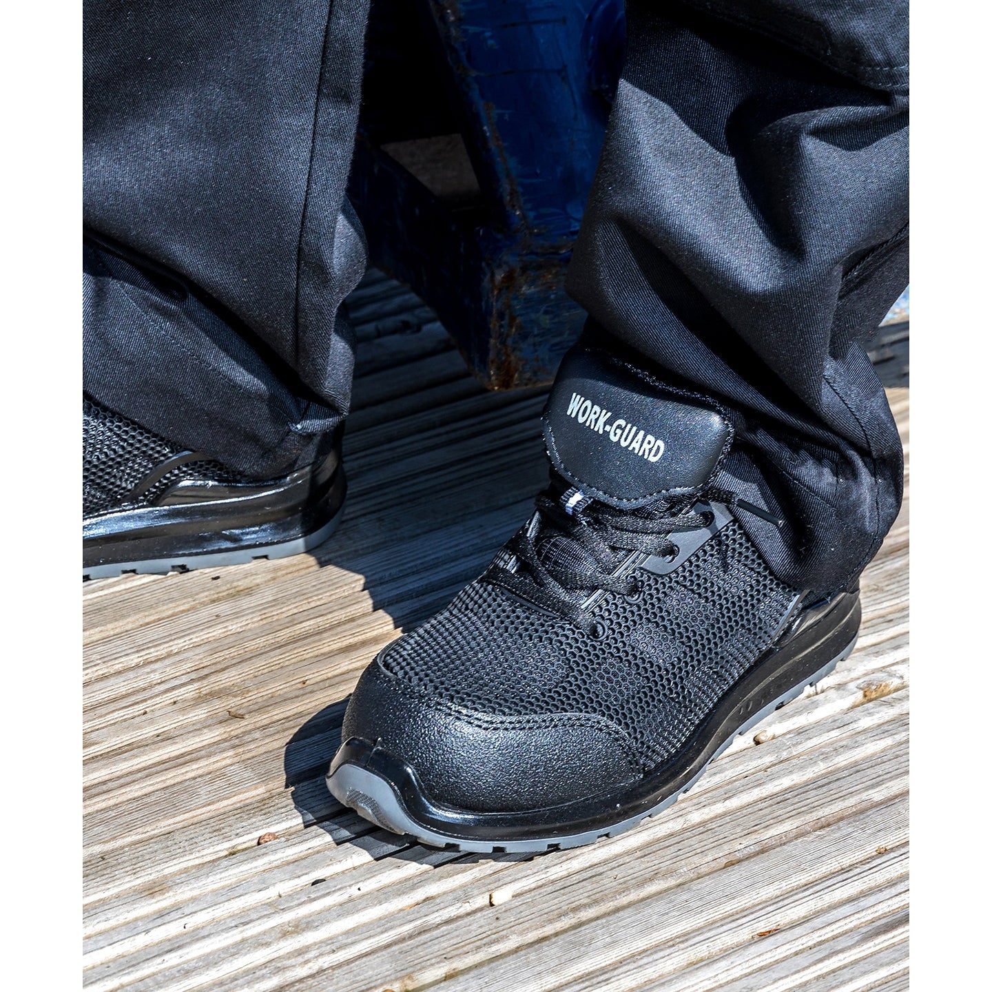 Result Workguard All-Black Safety Trainers Steel Toe SRA Slip Resistant Unisex