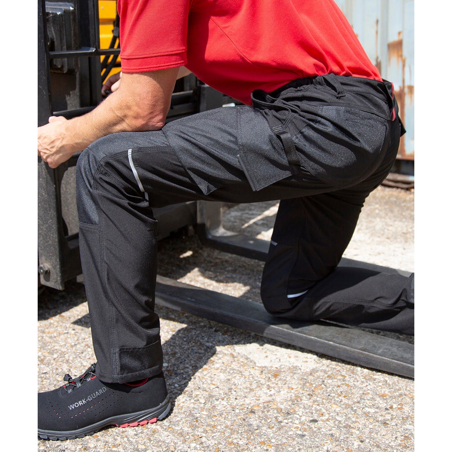 Result Workguard Slim Softshell Work Trousers Multi-Pocket Water-Repellent
