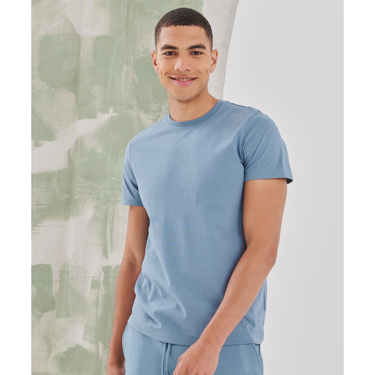 SF Unisex Sustainable T-Shirt Relaxed Fit Regenerated Cotton Recycled Polyester