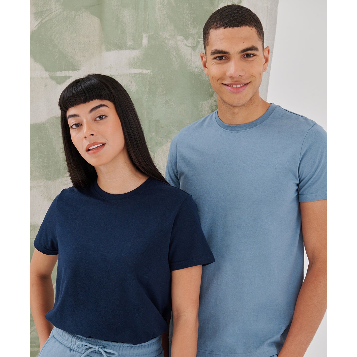SF Unisex Sustainable T-Shirt Relaxed Fit Regenerated Cotton Recycled Polyester