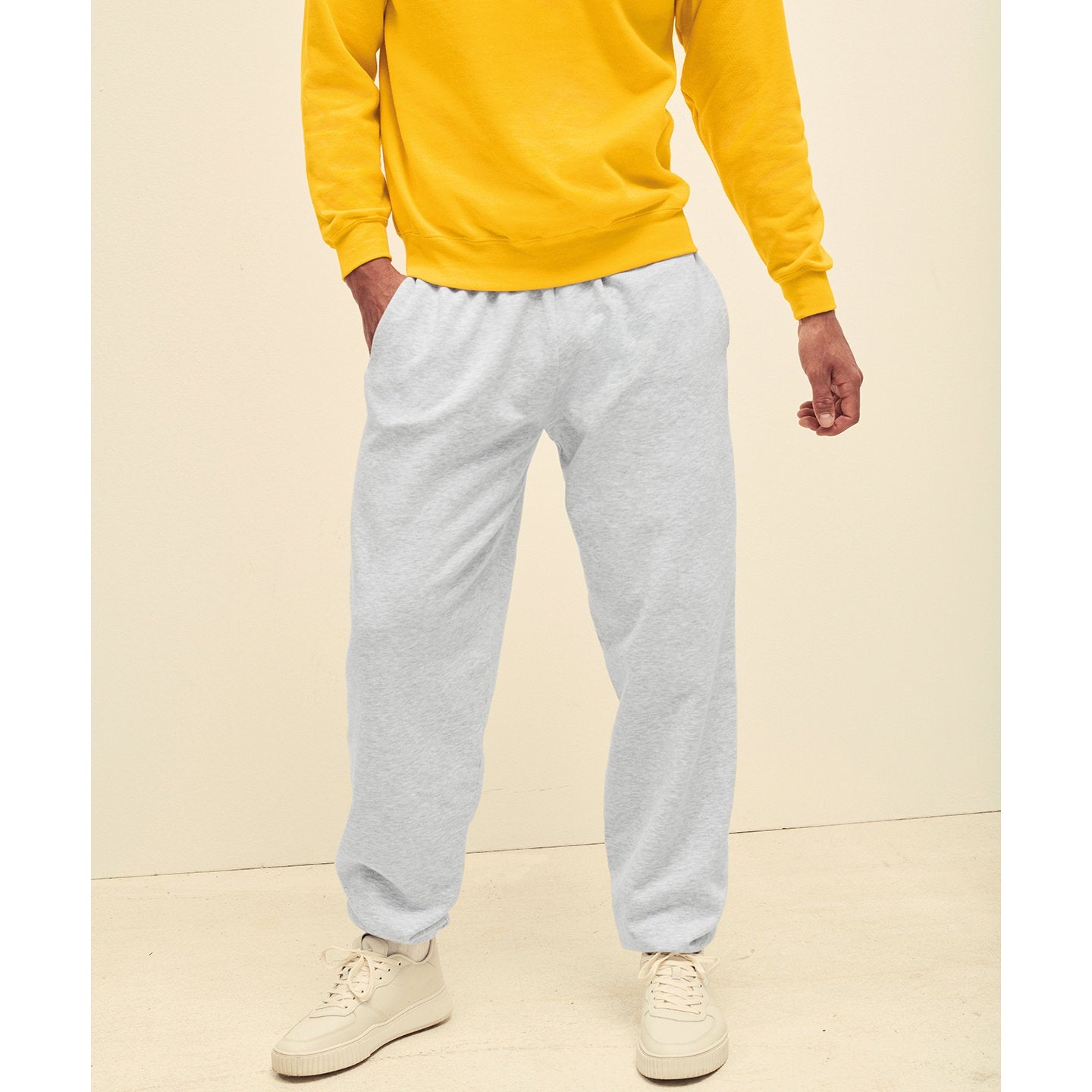 Fruit Of The Loom Classic 80/20 Elasticated Sweatpants with Pockets and Cuffs