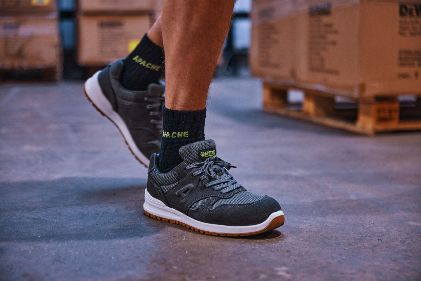 Winnipeg Apache Suede Safety Trainers Non-Metallic Lightweight Work Shoes