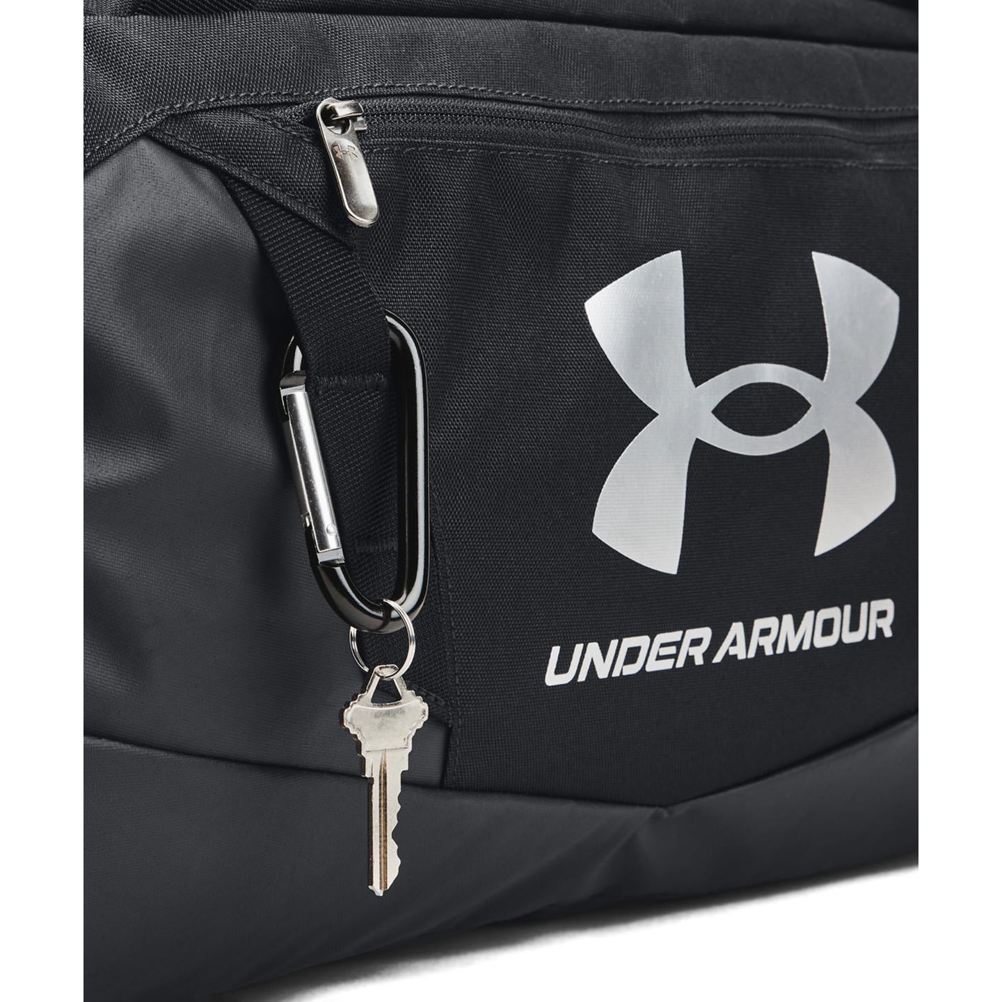 Under Armour Undeniable 5.0 Small Duffle Bag Water-Repell. 40L Adjustable Strap
