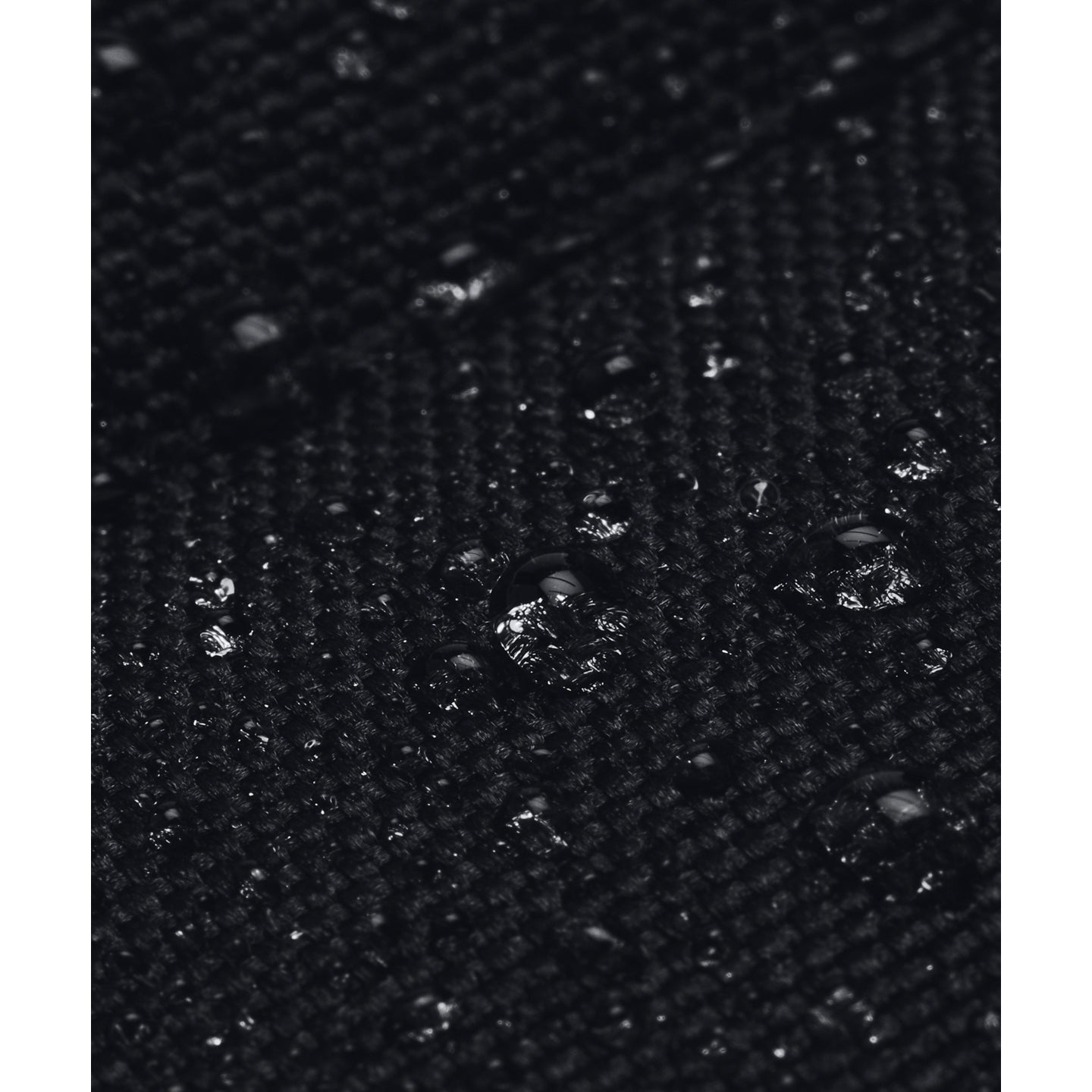 Under Armour UA Contain Shoe Bag Water-Repellent Fits Size 14 Shoes